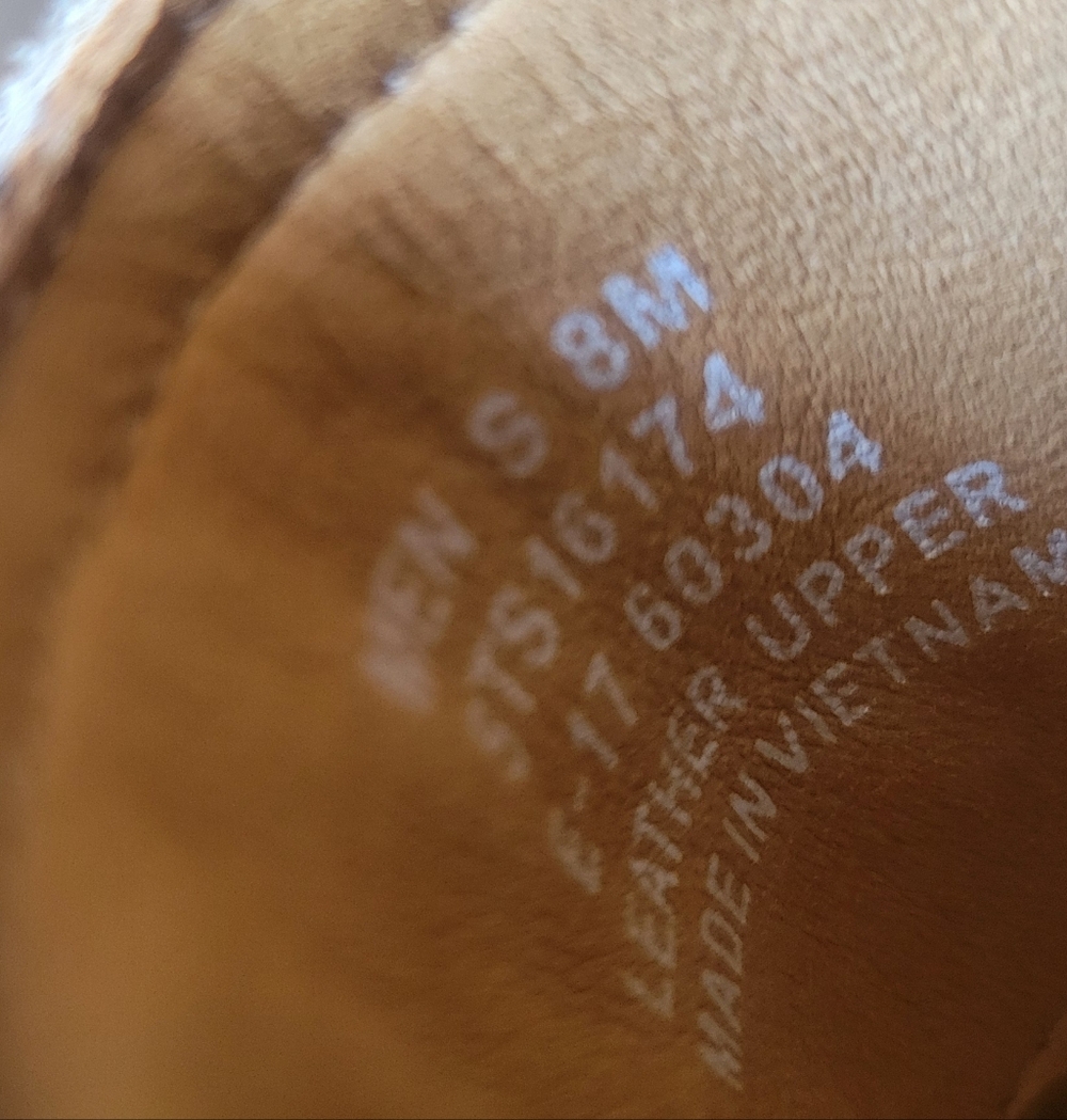 Sperry Men's Beige Suede Chelsea Boots - Picture 7 of 9